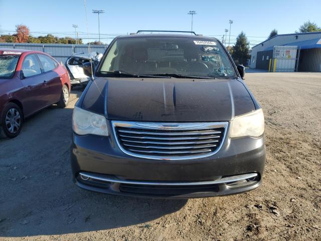Photo 5 from auction – 2013 CHRYSLER TOWN & COU with VIN 2C4RC1BG7DR539743