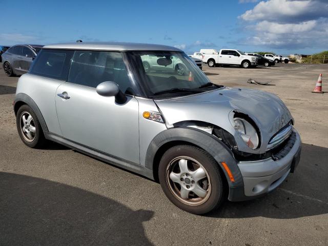 Photo 4 from auction – 2010 MINI COOPER with VIN WMWMF3C54ATZ25290