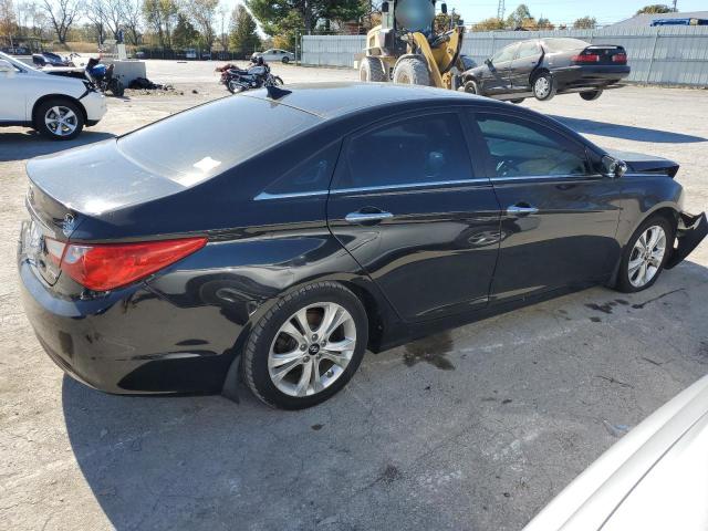 Photo 3 from auction – 2013 HYUNDAI SONATA SE with VIN 5NPEC4AC7DH515079