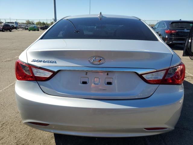 Photo 6 from auction – 2011 HYUNDAI SONATA GLS with VIN 5NPEB4AC4BH005188