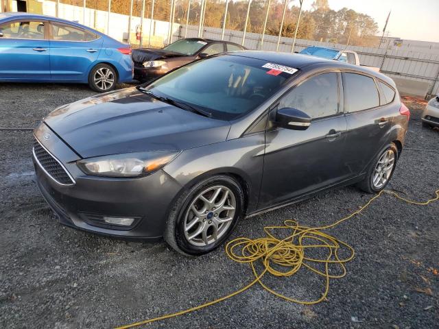 FORD FOCUS SE 2015 with VIN 1FADP3K26FL360576 - Photo from auction