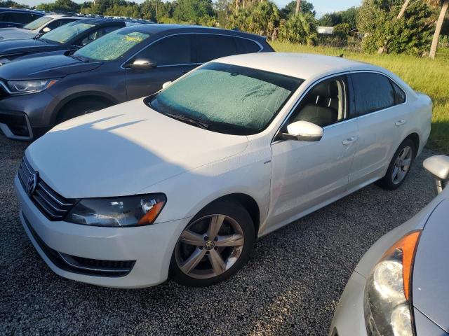 Photo 1 from auction – 2014 VOLKSWAGEN PASSAT S with VIN 1VWAT7A32EC038541