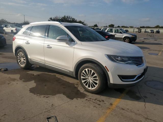 Photo 4 from auction – 2016 LINCOLN MKX SELECT with VIN 2LMTJ6KR2GBL30420