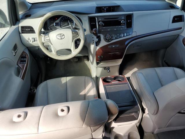 Photo 8 from auction – 2012 TOYOTA SIENNA XLE with VIN 5TDYK3DC1CS243871