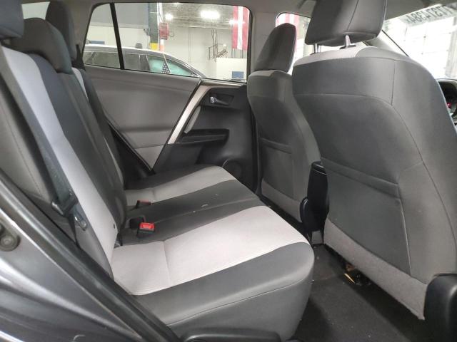 Photo 11 from auction – 2015 TOYOTA RAV4 LE with VIN JTMBFREV8FD172052