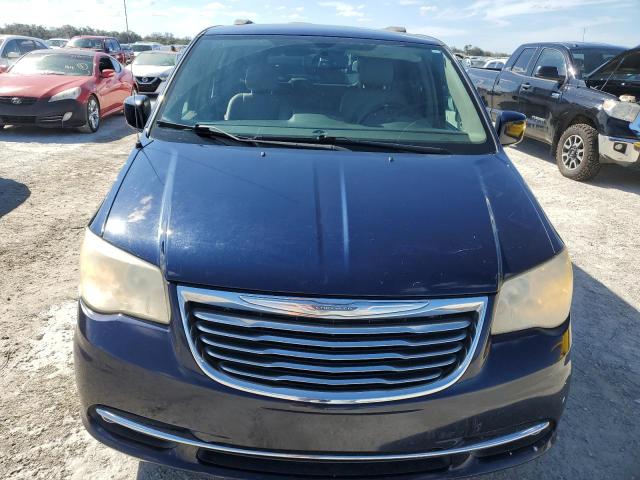 Photo 5 from auction – 2014 CHRYSLER TOWN & COU with VIN 2C4RC1BG8ER237346
