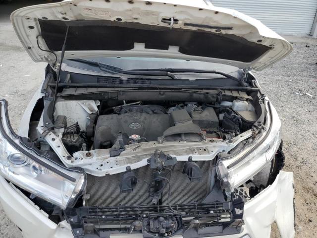 Photo 12 from auction – 2019 TOYOTA HIGHLANDER with VIN 5TDKZRFH7KS342206