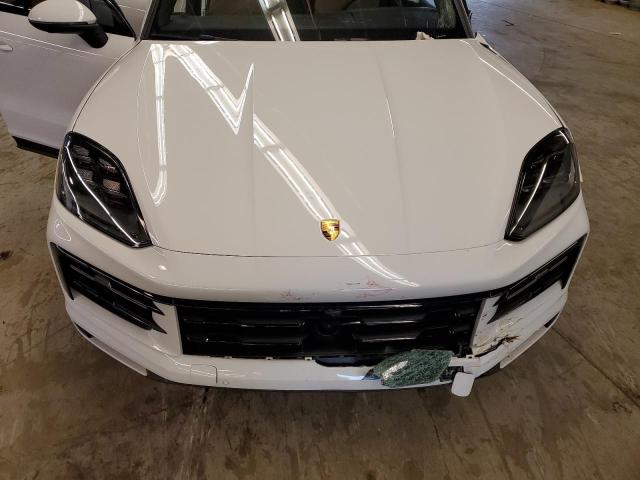 Photo 11 from auction – 2024 PORSCHE CAYENNE S with VIN WP1AL2AY1RDA32214