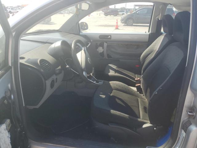 Photo 7 from auction – 2002 VOLKSWAGEN BEETLE with VIN 3VWCB21C62M439924
