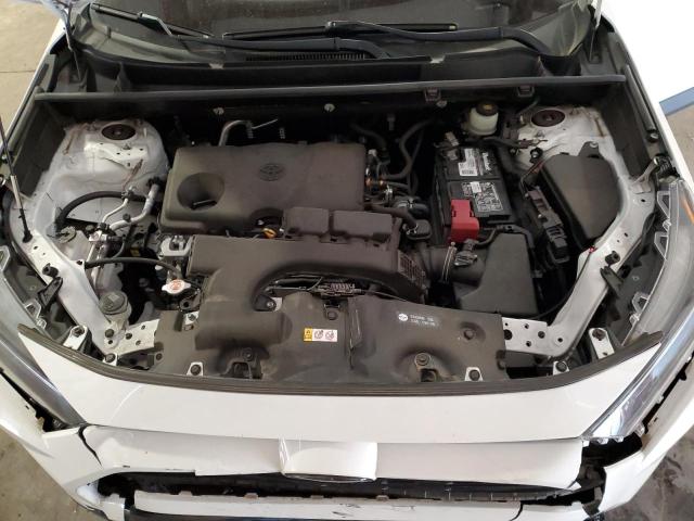 Photo 12 from auction – 2019 TOYOTA RAV4 LE with VIN JTMF1RFVXKD028141