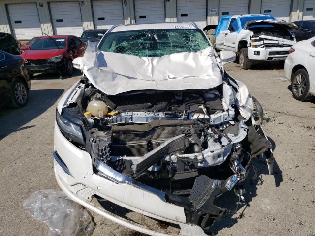 Photo 5 from auction – 2019 LINCOLN MKC RESERV with VIN 5LMTJ3DH5KUL02190