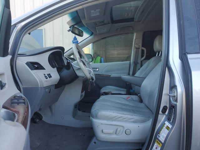 Photo 7 from auction – 2011 TOYOTA SIENNA XLE with VIN 5TDYK3DC8BS035596