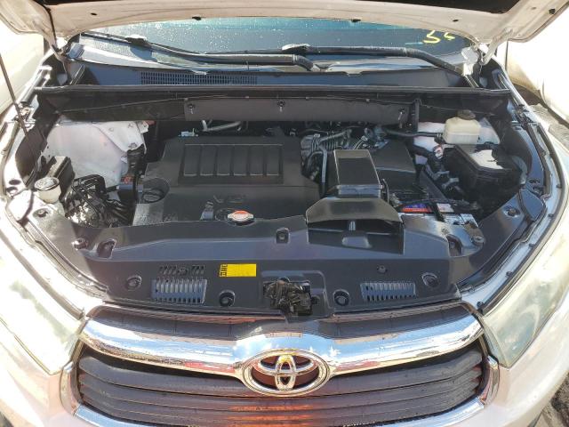 Photo 12 from auction – 2016 TOYOTA HIGHLANDER with VIN 5TDKKRFH3GS165892
