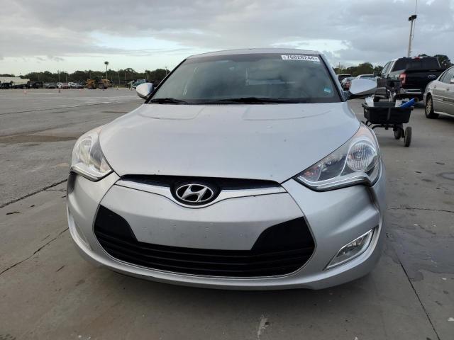 Zdjęcie 5 z aukcji – 2016 HYUNDAI VELOSTER z VIN KMHTC6AD3GU266488