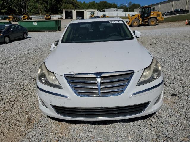 Photo 5 from auction – 2014 HYUNDAI GENESIS 3. with VIN KMHGC4DD7EU260157
