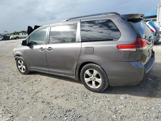 Photo 2 from auction – 2014 TOYOTA SIENNA LE with VIN 5TDKK3DC0ES494552