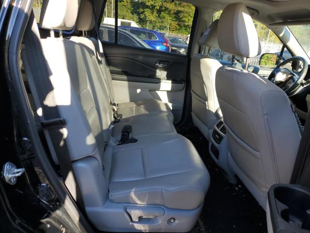 Photo 11 from auction – 2017 HONDA PILOT TOUR with VIN 5FNYF6H90HB074359