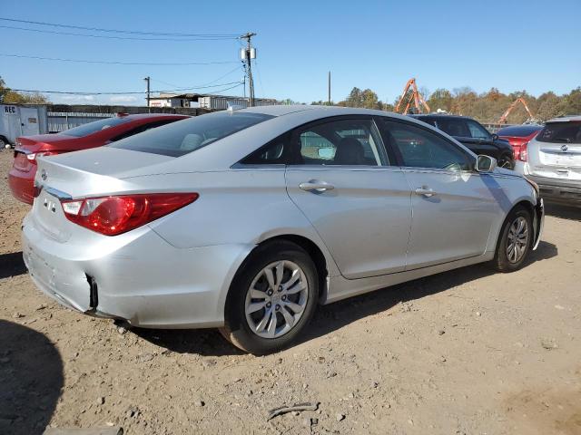 Photo 3 from auction – 2012 HYUNDAI SONATA GLS with VIN 5NPEB4AC3CH461068