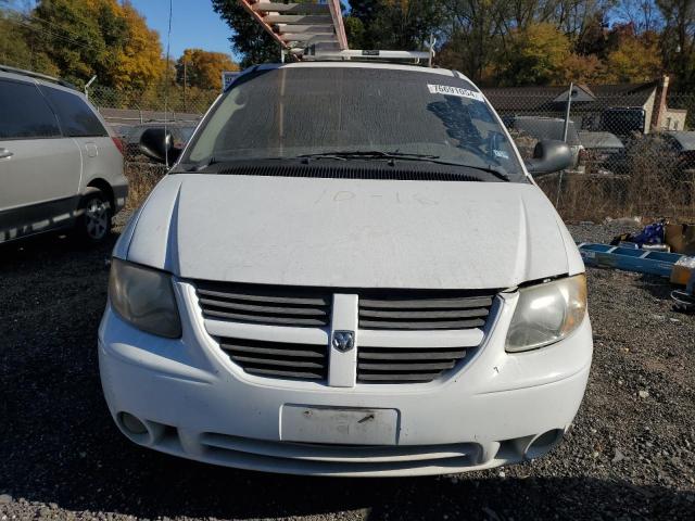 Photo 5 from auction – 2005 DODGE GRAND CARA with VIN 2D4GP44L75R529032
