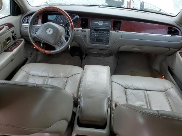 Photo 8 from auction – 2004 LINCOLN TOWN CAR U with VIN 1LNHM83W34Y688374
