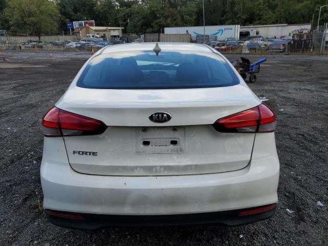 Photo 6 from auction – 2018 KIA FORTE LX with VIN 3KPFK4A78JE238338