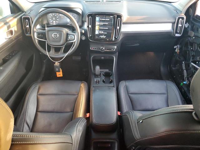 Photo 8 from auction – 2021 VOLVO XC40 T4 MO with VIN YV4AC2HK4M2606812