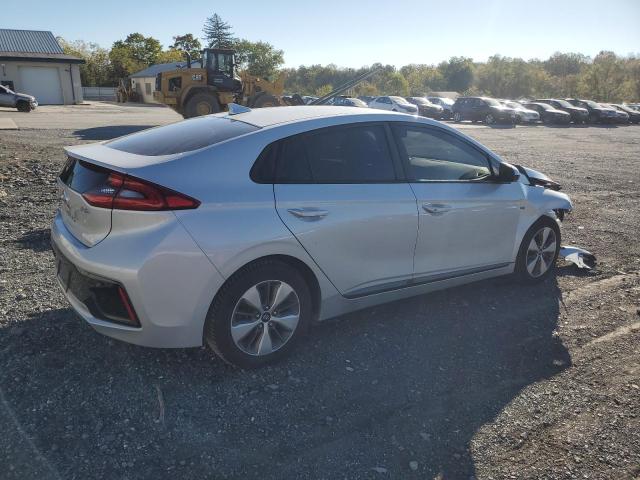 Photo 3 from auction – 2019 HYUNDAI IONIQ with VIN KMHC65LD0KU156764