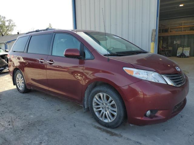 Photo 4 from auction – 2014 TOYOTA SIENNA XLE with VIN 5TDYK3DC7ES414142
