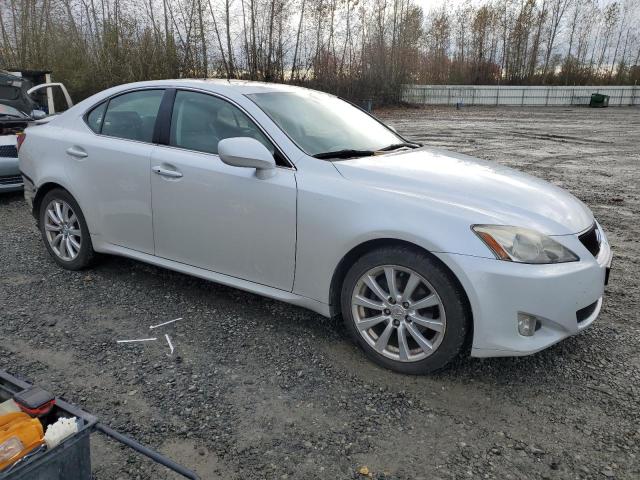 Снимка 4 от търг – 2006 LEXUS IS 250 с VIN JTHBK262465009074