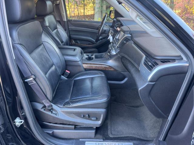 Photo 5 from auction – 2016 CHEVROLET SUBURBAN K with VIN 1GNSKHKC8GR433135