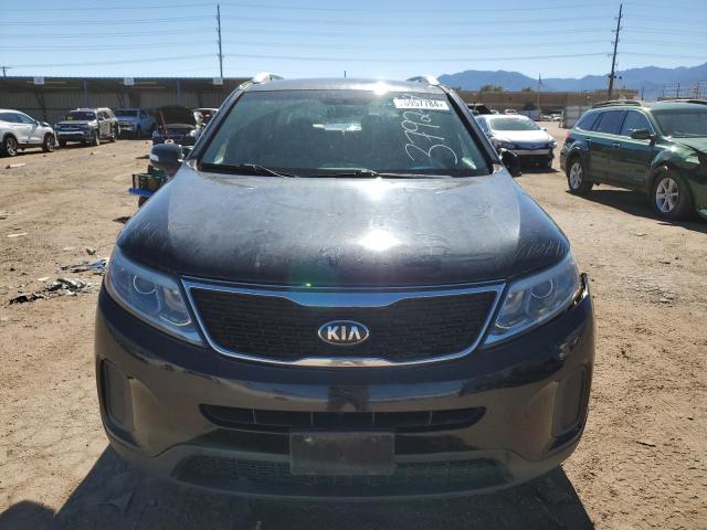 Photo 5 from auction – 2015 KIA SORENTO LX with VIN 5XYKTDA79FG564316