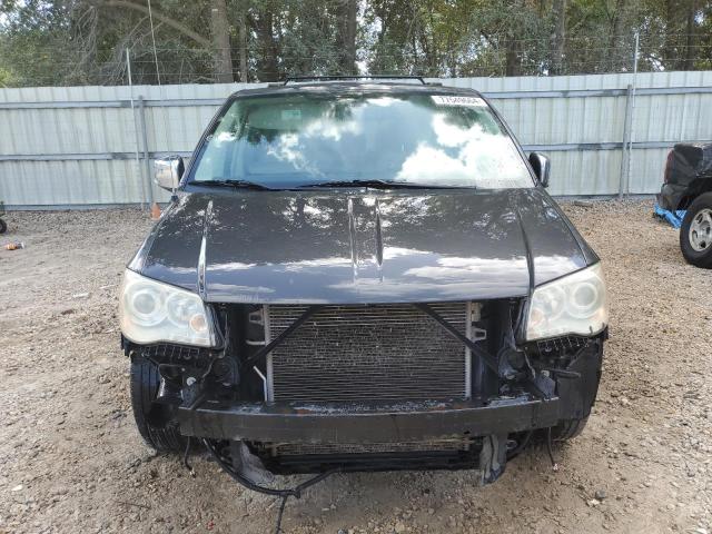 Photo 5 from auction – 2012 CHRYSLER TOWN & COU with VIN 2C4RC1GG5CR200177