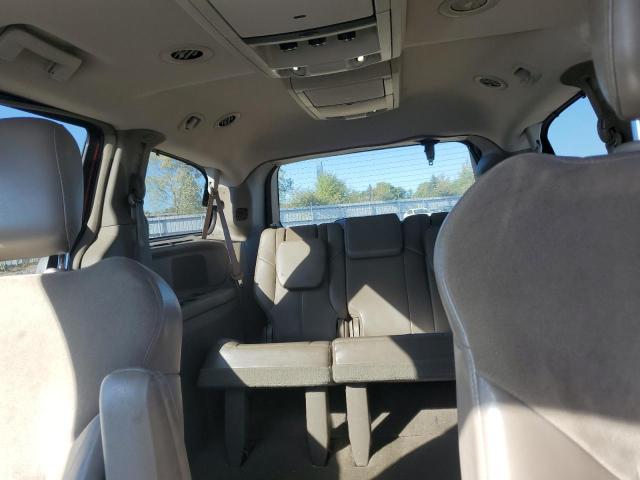 Photo 10 from auction – 2015 CHRYSLER TOWN & COU with VIN 2C4RC1GG4FR506193