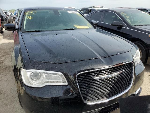 Photo 5 from auction – 2015 CHRYSLER 300 LIMITE with VIN 2C3CCAAG1FH769363