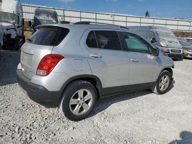 Photo 3 from auction – 2015 CHEVROLET TRAX 1LT with VIN 3GNCJLSB5FL174174