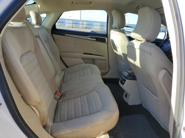 Photo 10 from auction – 2016 FORD FUSION SE with VIN 3FA6P0H72GR196076