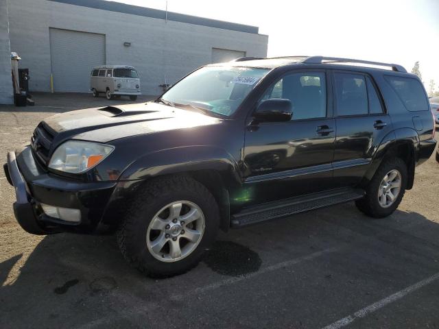 TOYOTA 4RUNNER SR 2005 مع رقم تعريف المركبة JTEZU14R858034833 - صورة من المزاد