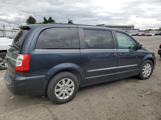 Photo 3 from auction – 2014 CHRYSLER TOWN & COU with VIN 2C4RC1BG4ER165481