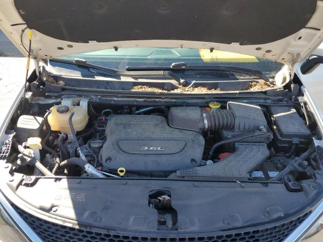 Photo 12 from auction – 2017 CHRYSLER PACIFICA L with VIN 2C4RC1CG9HR657619
