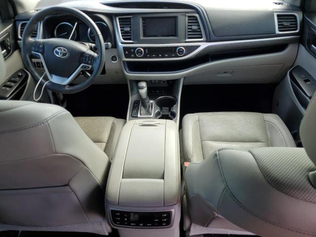 Photo 8 from auction – 2017 TOYOTA HIGHLANDER with VIN 5TDDZRFH0HS373945