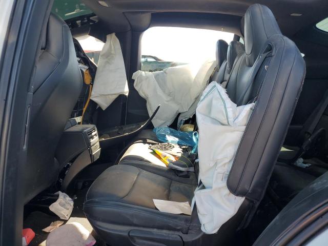 Photo 10 from auction – 2019 TESLA MODEL X with VIN 5YJXCAE46KF211103