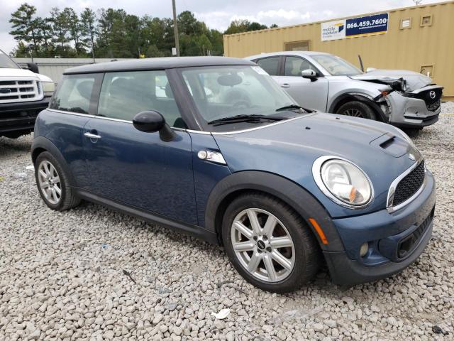 Photo 4 from auction – 2011 MINI COOPER S with VIN WMWSV3C50BTY15252