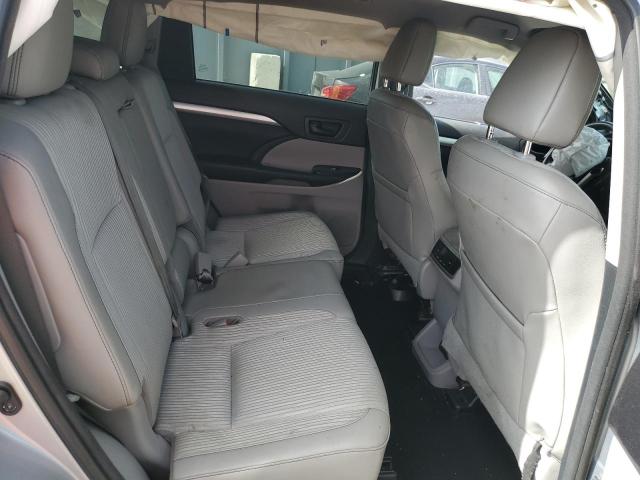 Zdjęcie 10 z aukcji – 2016 TOYOTA HIGHLANDER z VIN 5TDZKRFH7GS157499