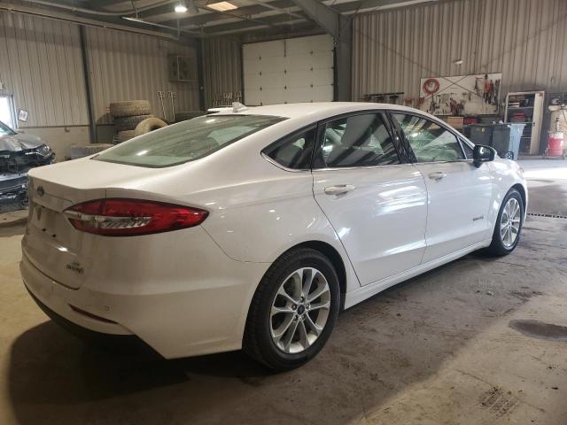 Photo 3 from auction – 2019 FORD FUSION SE with VIN 3FA6P0LU8KR195665