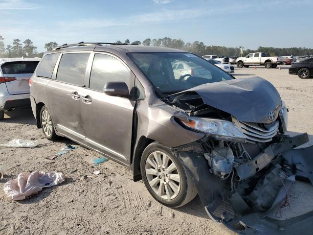 Photo 4 from auction – 2014 TOYOTA SIENNA XLE with VIN 5TDYK3DC8ES509082
