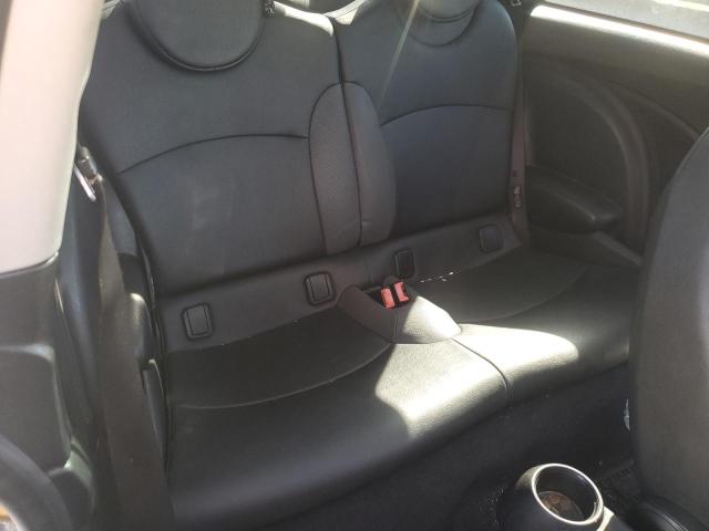 Photo 10 from auction – 2008 MINI COOPER with VIN WMWMF33508TT68002