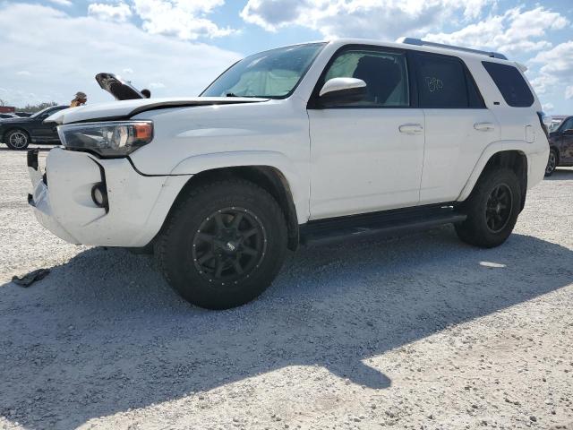 TOYOTA 4RUNNER SR 2017 with VIN JTEZU5JR4H5150211 - Photo from auction
