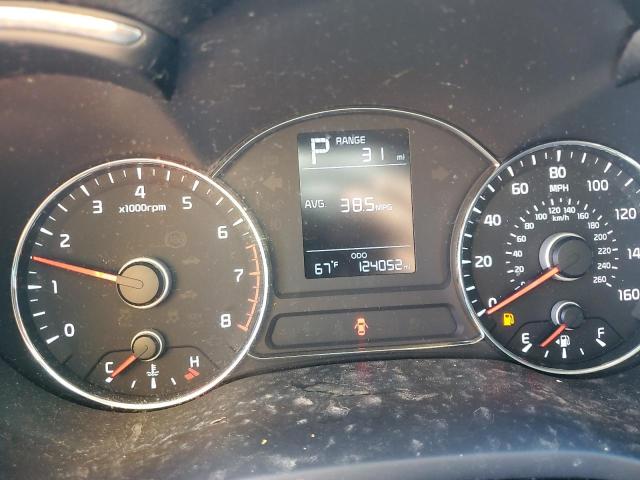 Photo 9 from auction – 2017 KIA FORTE LX with VIN 3KPFK4A78HE068699