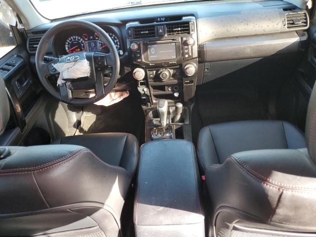 Photo 8 from auction – 2017 TOYOTA 4RUNNER SR with VIN JTEBU5JR1H5447163