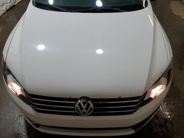 Photo 11 from auction – 2013 VOLKSWAGEN PASSAT S with VIN 1VWAP7A32DC071364